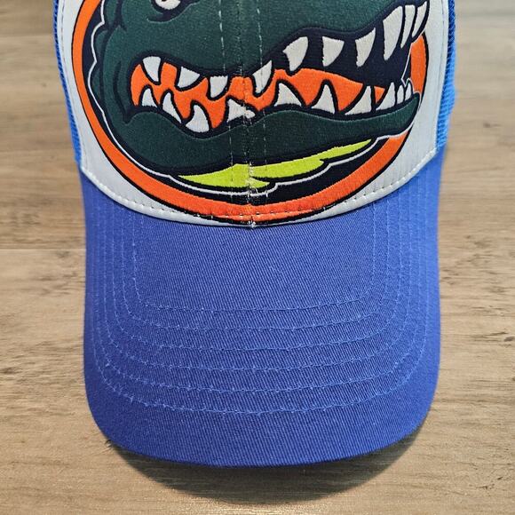 Vintage University of Florida Gators Trucker Hat Cap Blue Big Print Snapback UF - Picture 3 of 9